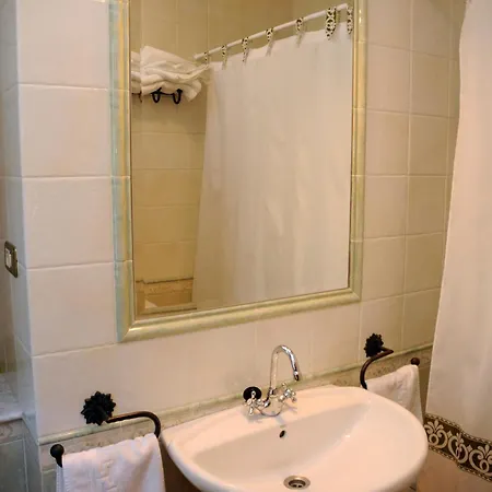Hotel Casa Casarellos